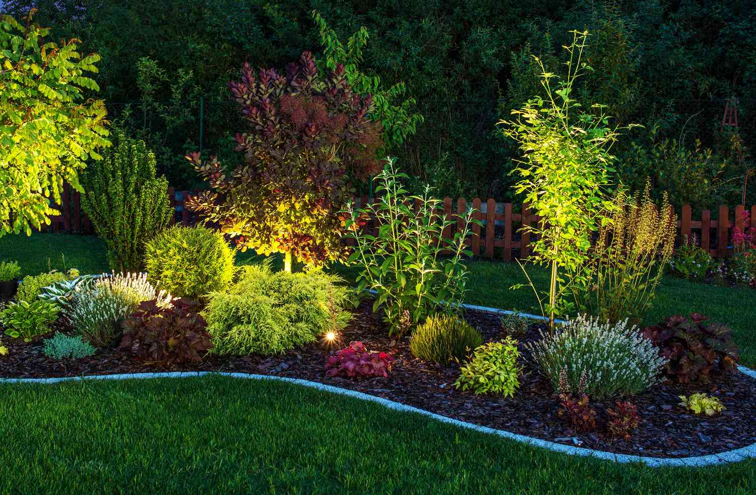 OUTDOOR AND LANDSCAPE LIGHTING