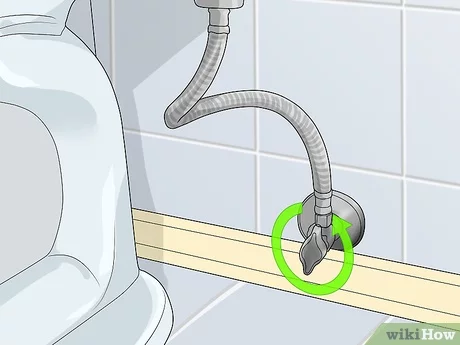how to turn off toilet water supply